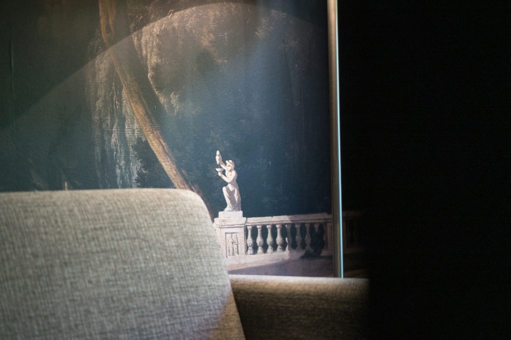 Photo - What to do and see during your next family stay at the MGallery Fontainebleau hotel? BLACK EAGLE 4000PX 00435 2 BLACK EAGLE 4000PX 00435 2
